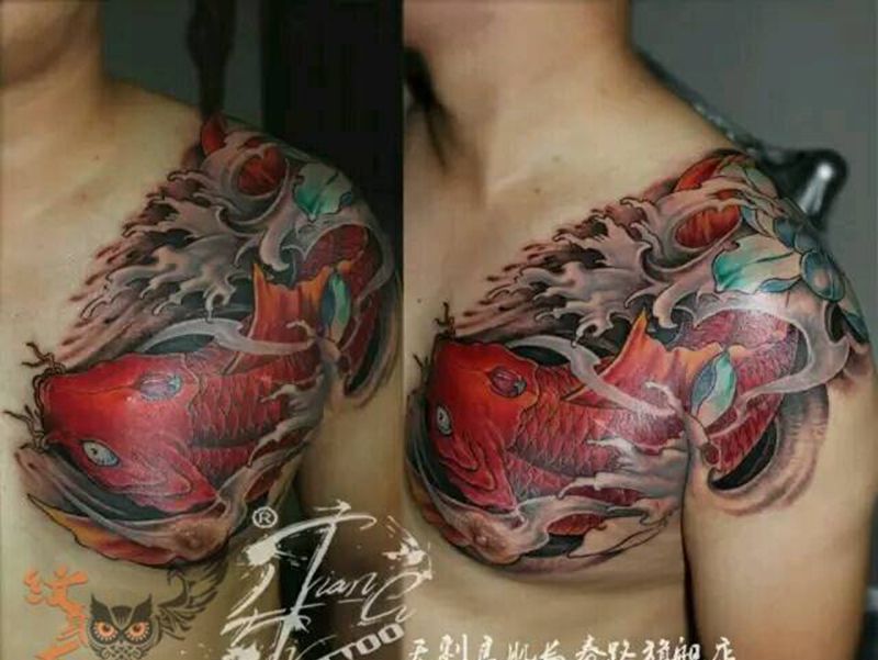 红鲤鱼纹身作品纹身图片