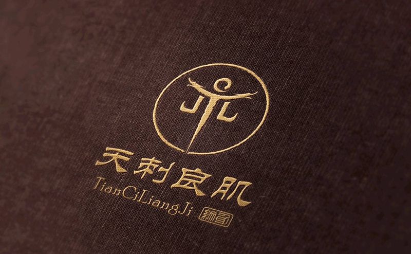 天刺良肌纹身店logo纹身图片_店logo纹身图案