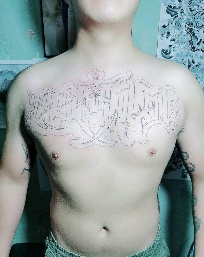 奇卡诺 花体 花胸纹身图片_胸部花体字纹身图案