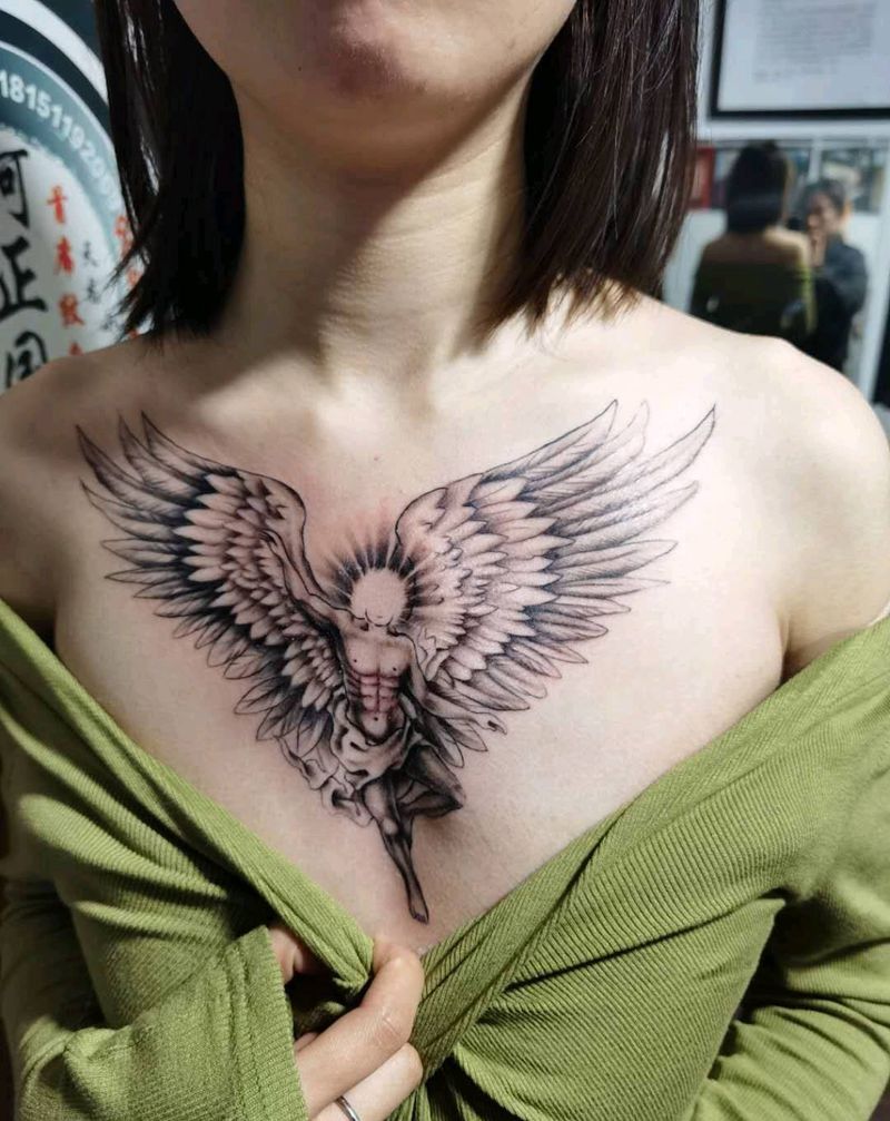 天使纹身图片_胸部欧美写实纹身图案