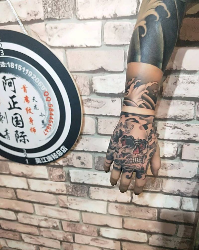 手背骷髅纹身图片