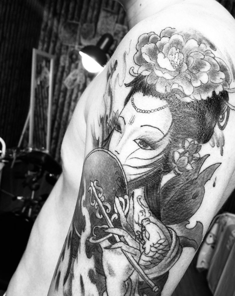 艺妓纹身图片_成品手臂传统人物纹身图案