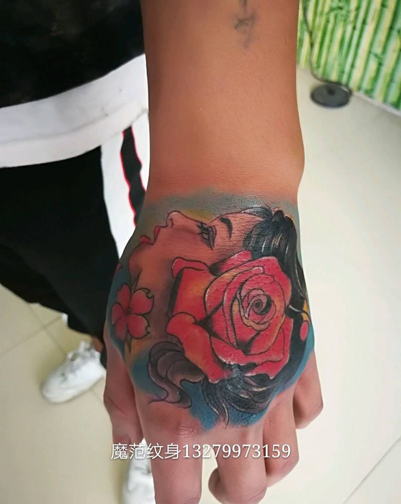 原创手背手稿纹身纹身图片_手部欧美人物原创玫瑰花成品手稿插画纹身图案