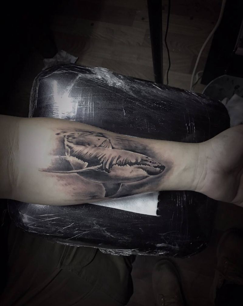 大虾鱼纹身图片