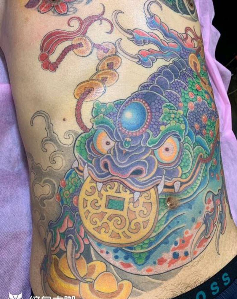 蟾纹身图片_腹部老传统新传统纹身图案