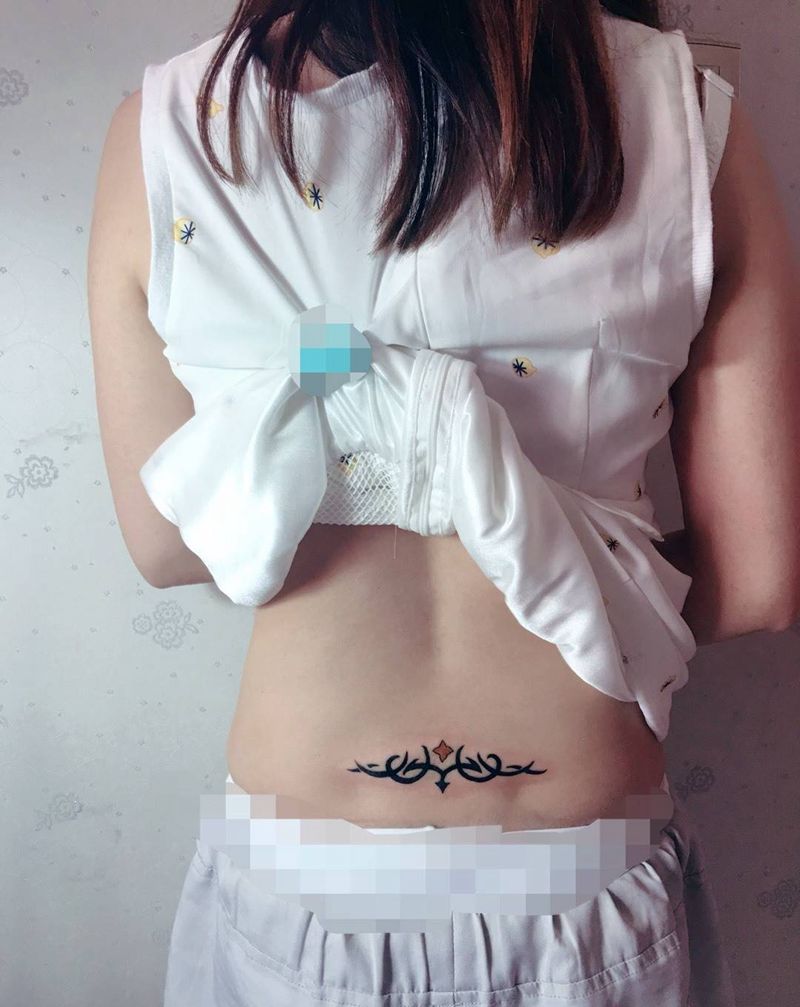 图腾纹身图片_传统成品腰部背部图腾纹身图案