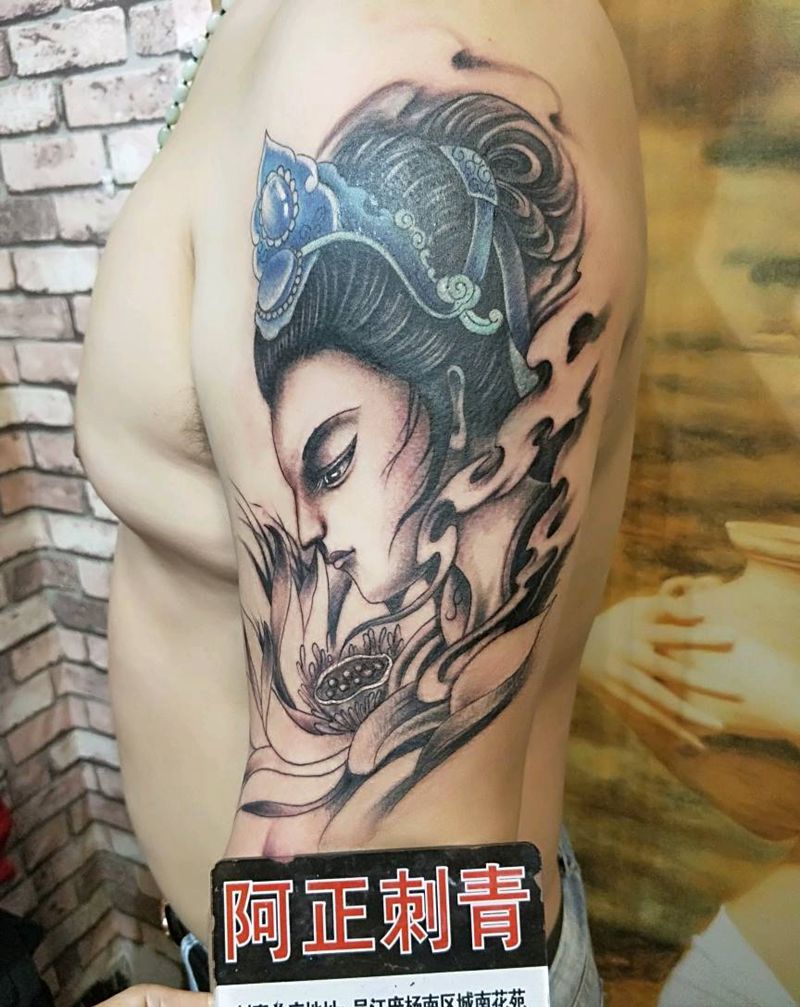 手臂艺姬纹身图片