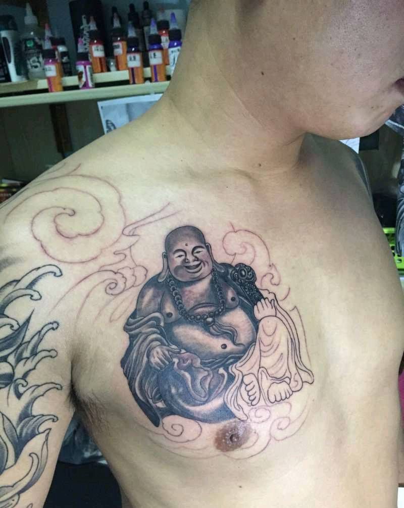 弥勒半甲纹身图片