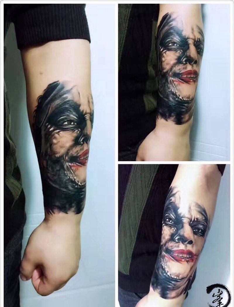 小丑纹身图片_肖像写实欧美成品手臂人物纹身图案