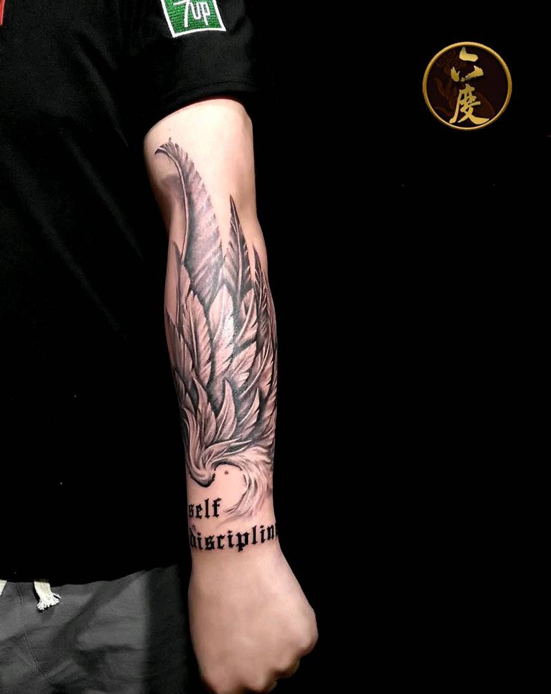 翅膀纹身图片