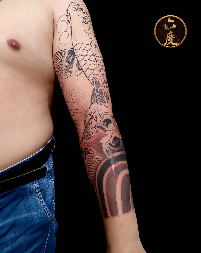 鲤鱼花臂纹身图片