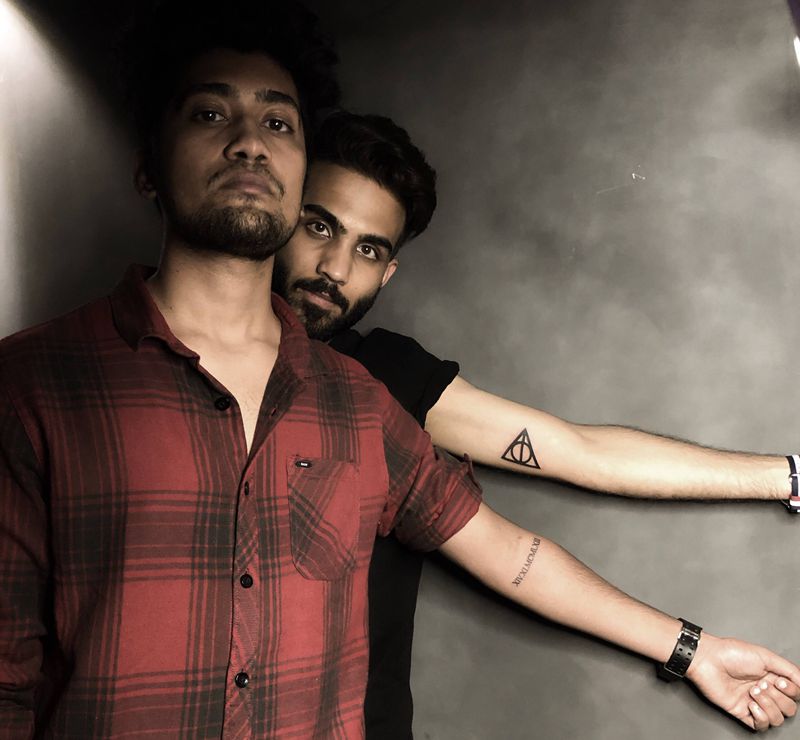 近期小图纹身图片_腰部手部纹身图案