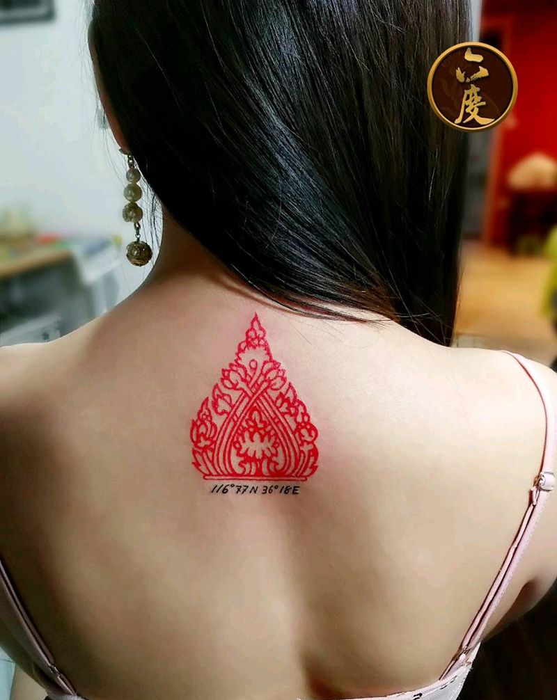 信仰纹身图片_背部纹身图案