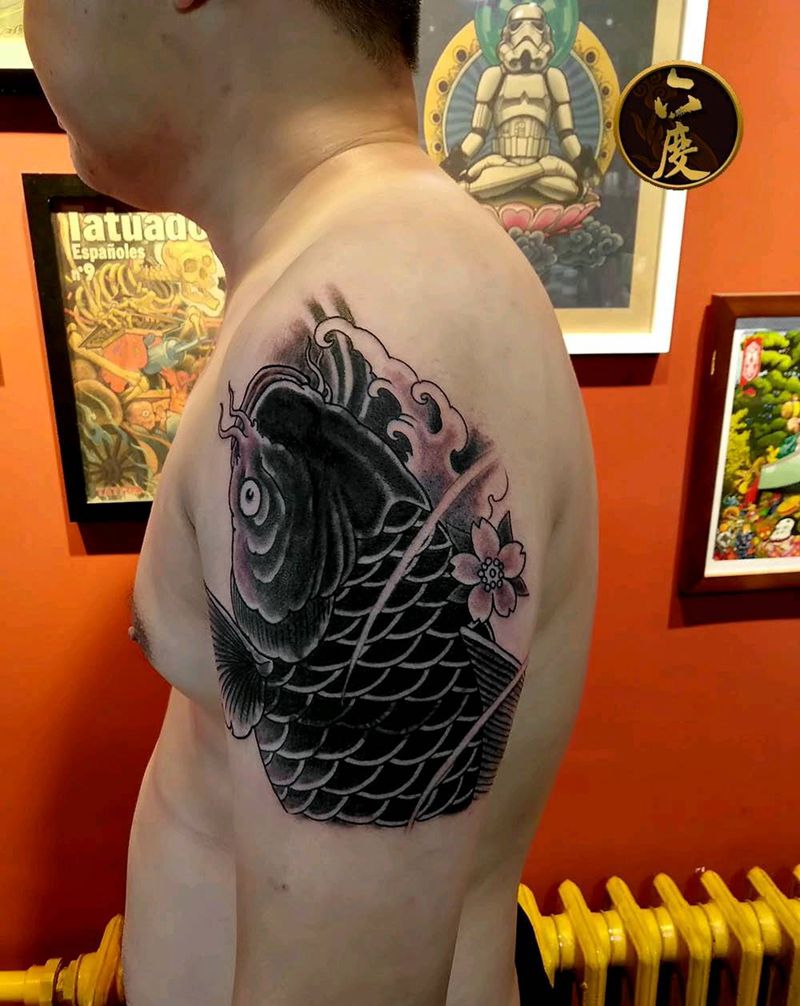 鱼，遮盖旧图腾纹身图片