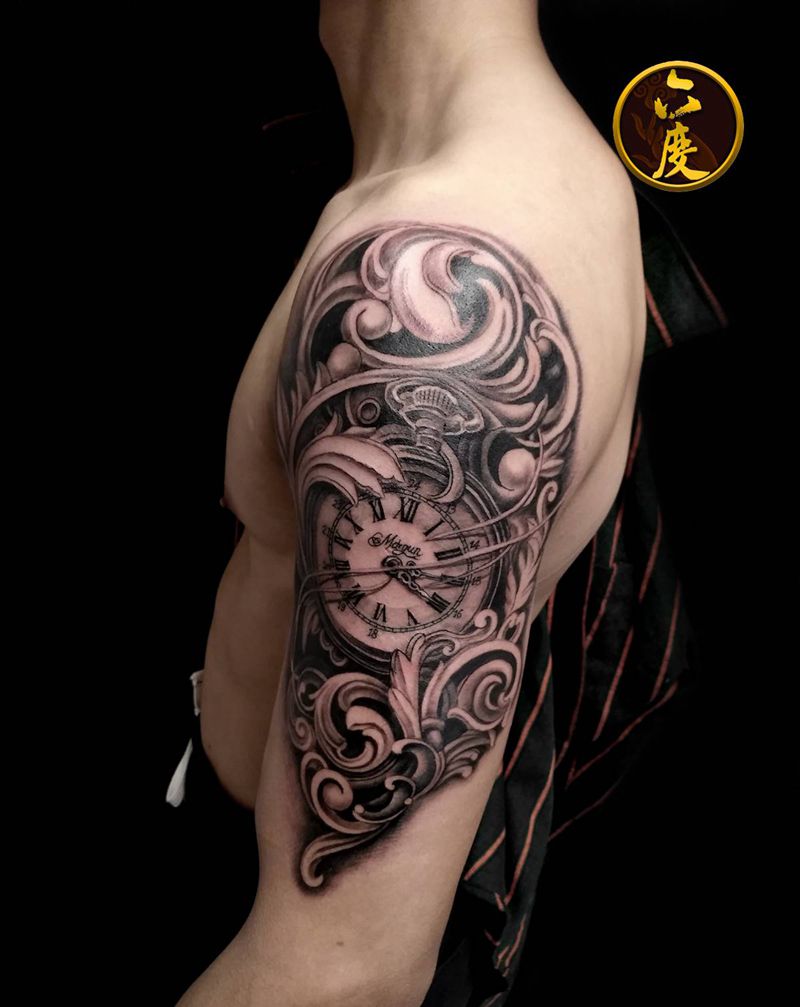 怀表纹身图片_手臂欧美写实纹身图案