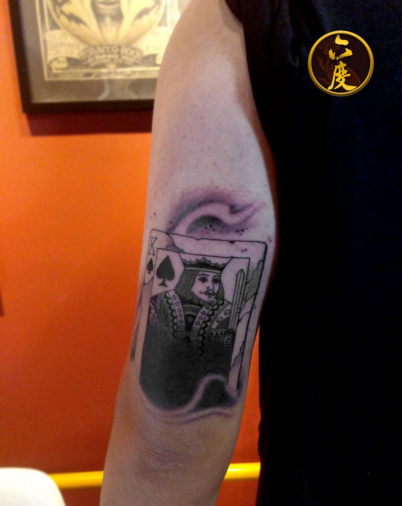 遮盖几个字纹身图片_手臂纹身图案