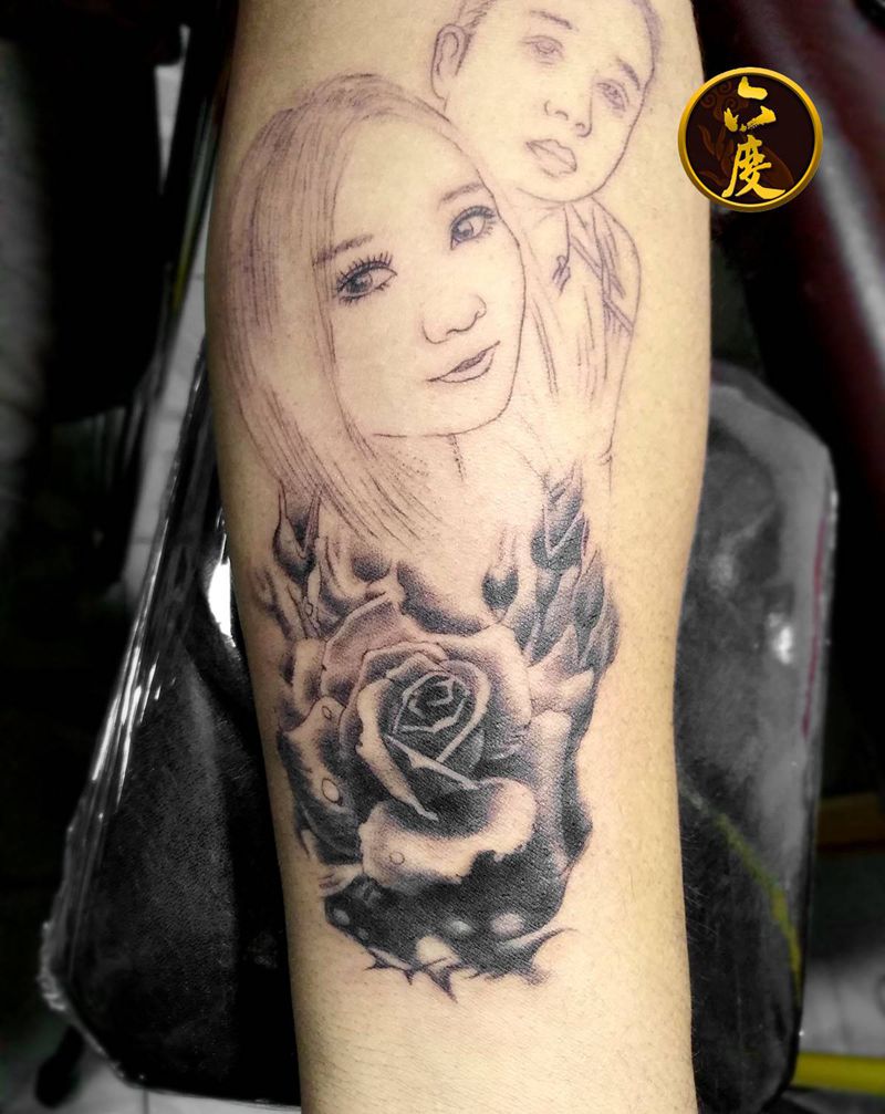 玫瑰纹身图片_欧美写实纹身图案