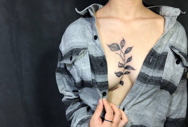 昨天胸纹身图片