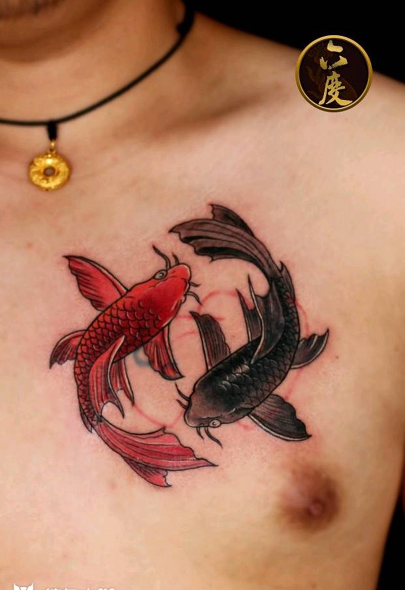 双鱼纹身图片_胸部传统动物成品纹身图案