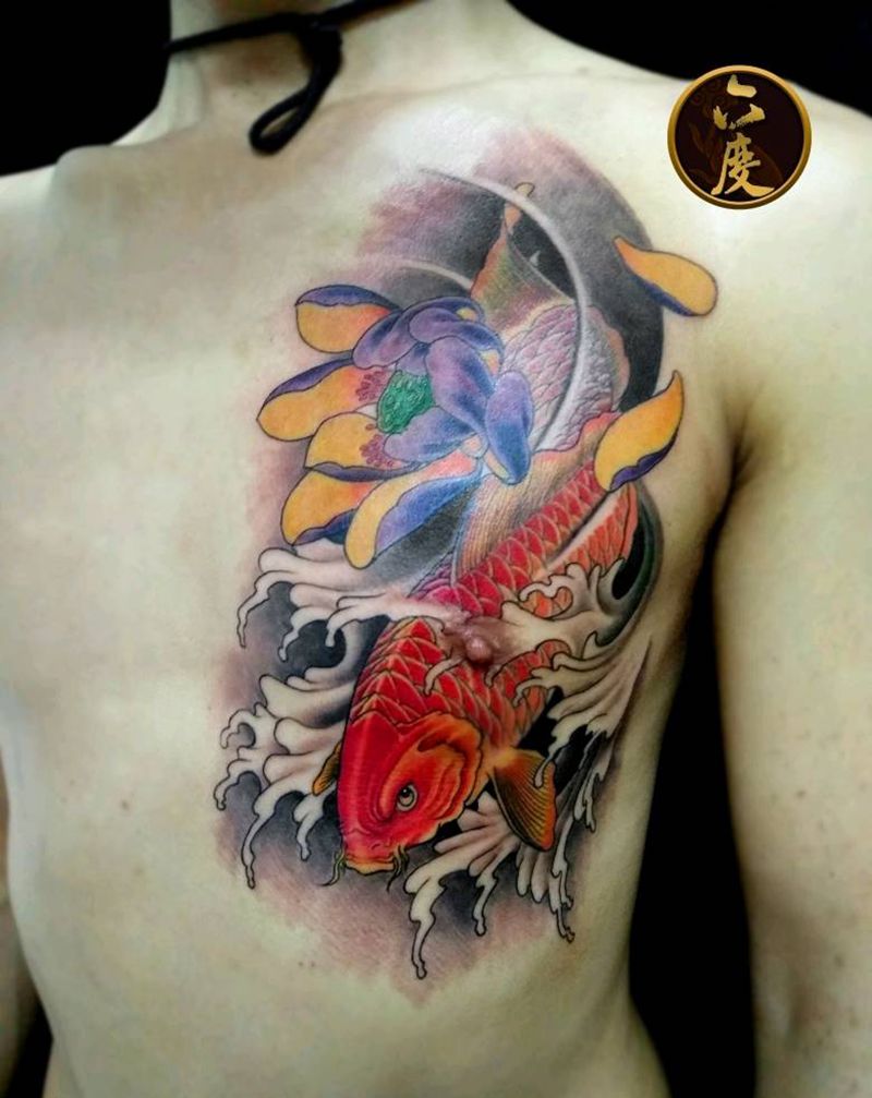 红鲤鱼纹身图片_胸部传统动物成品纹身图案
