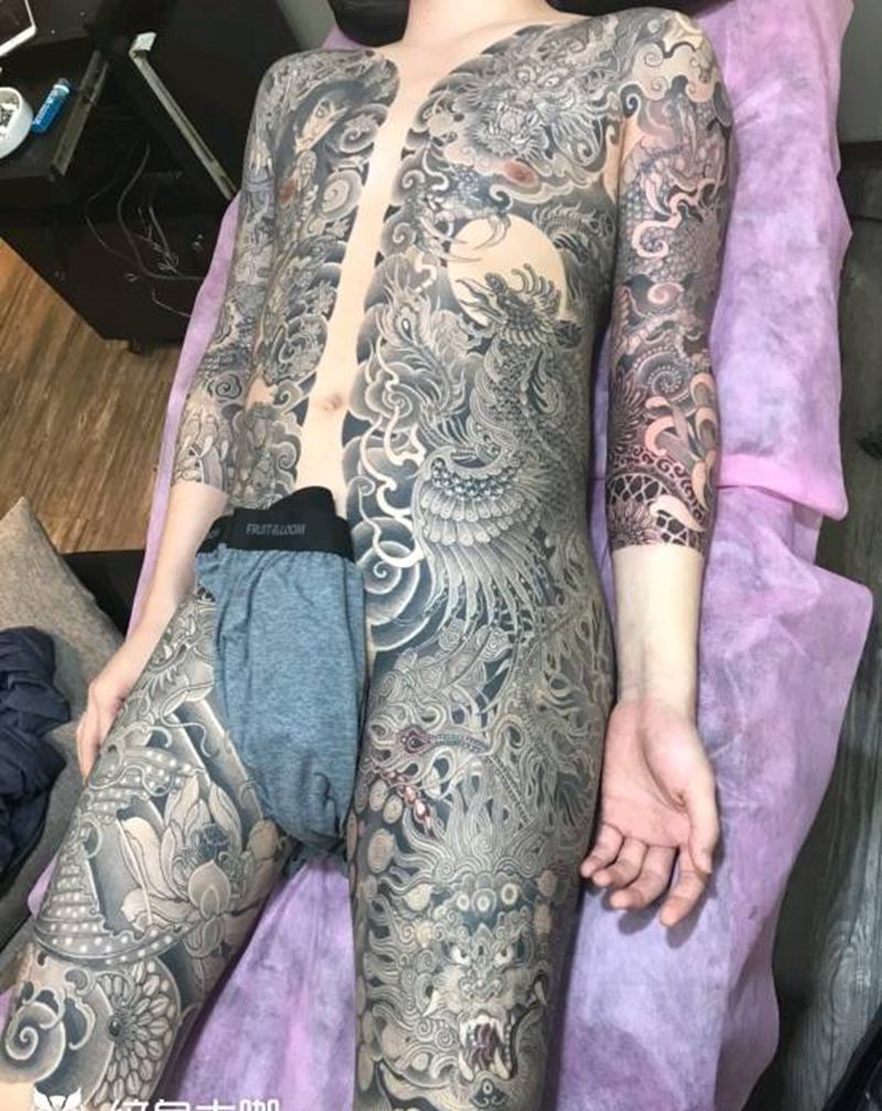 今工事纹身图片