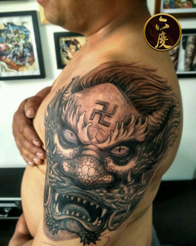 龙花臂未完成纹身图片