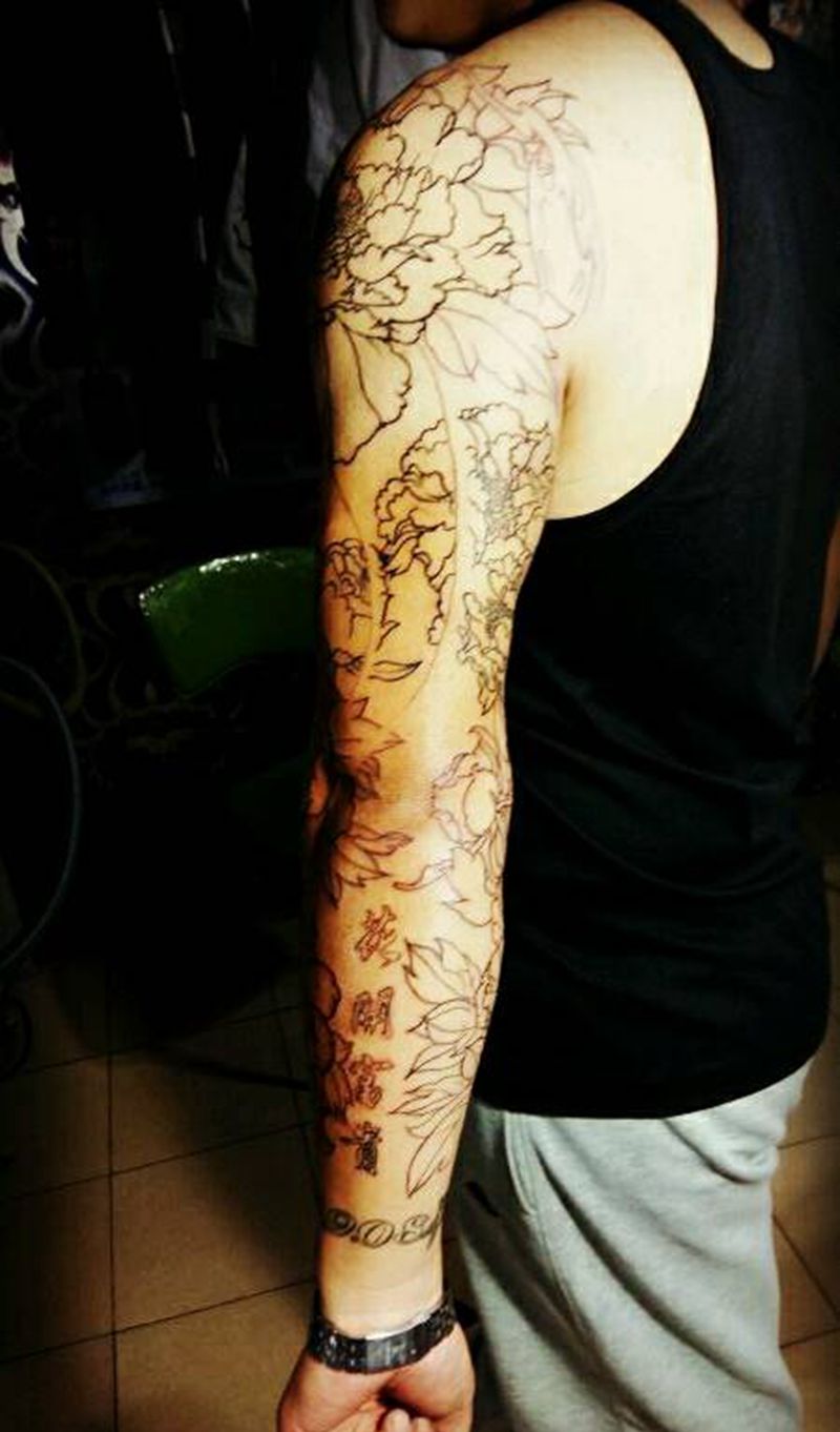 牡丹花臂割线完成纹身图片_手臂传统植物原创牡丹纹身图案