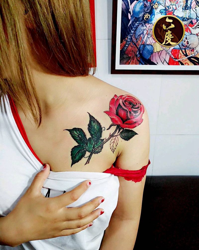 玫瑰遮盖旧纹身纹身图片