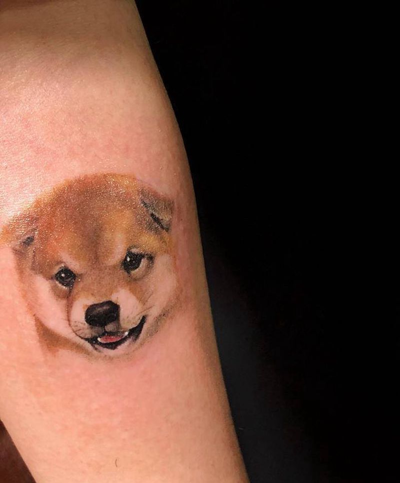 狗纹身图片_手臂欧美写实纹身图案