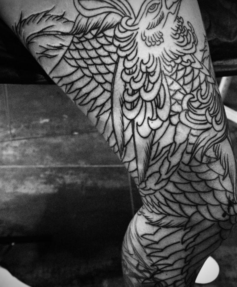 凤凰纹身图片_腿部新传统老传统凤凰花腿腿纹身图案
