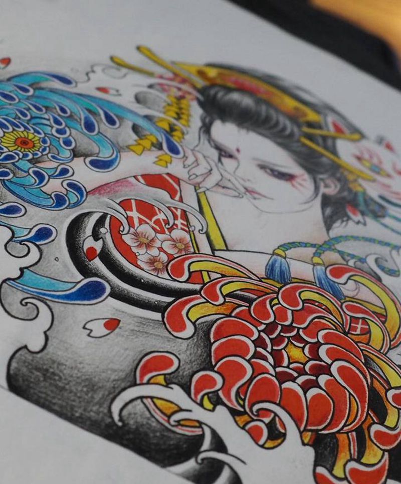 艺妓，手稿纹身图片_手臂新传统老传统艺妓菊花海浪纹身图案