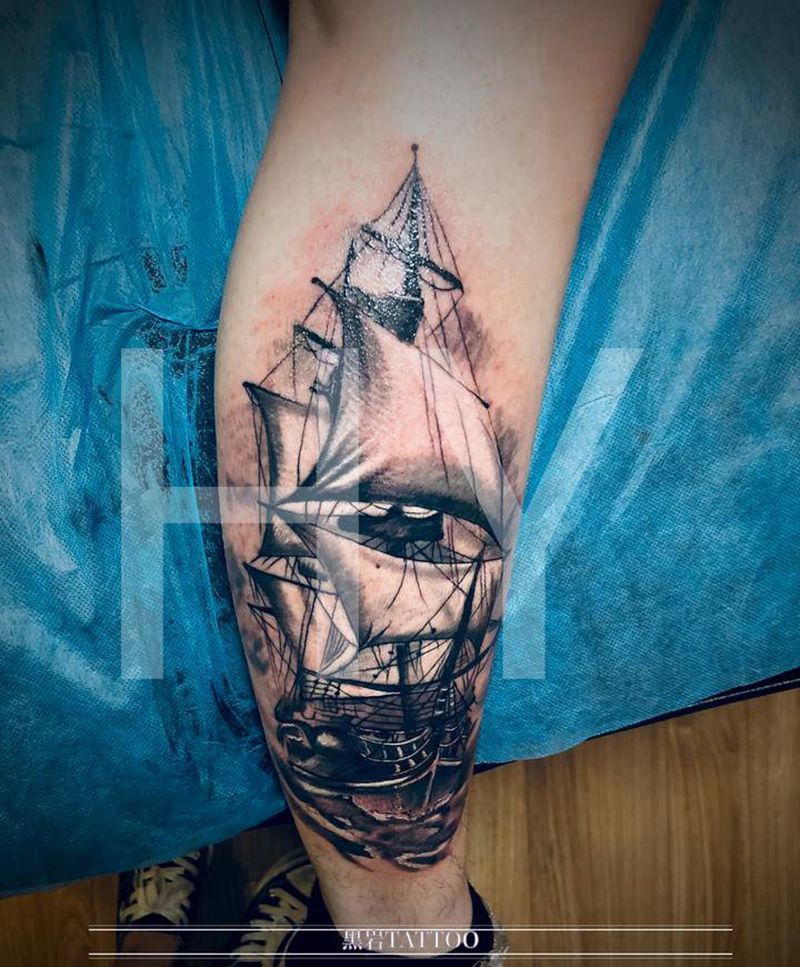 一帆风顺纹身图片_腿部欧美写实纹身图案