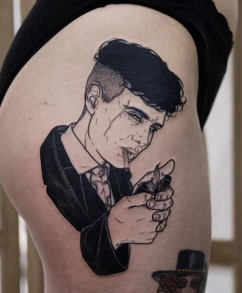 绅士纹身图片_腿部New School纹身图案