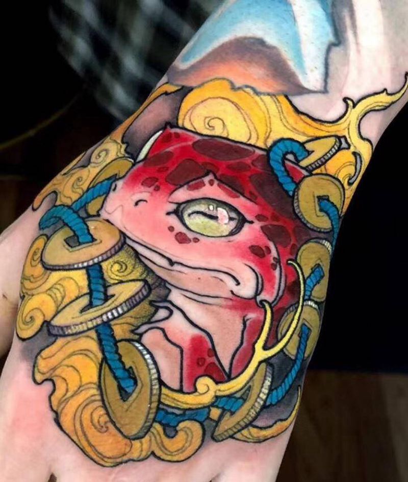 爆手背纹身图片_手部纹身图案