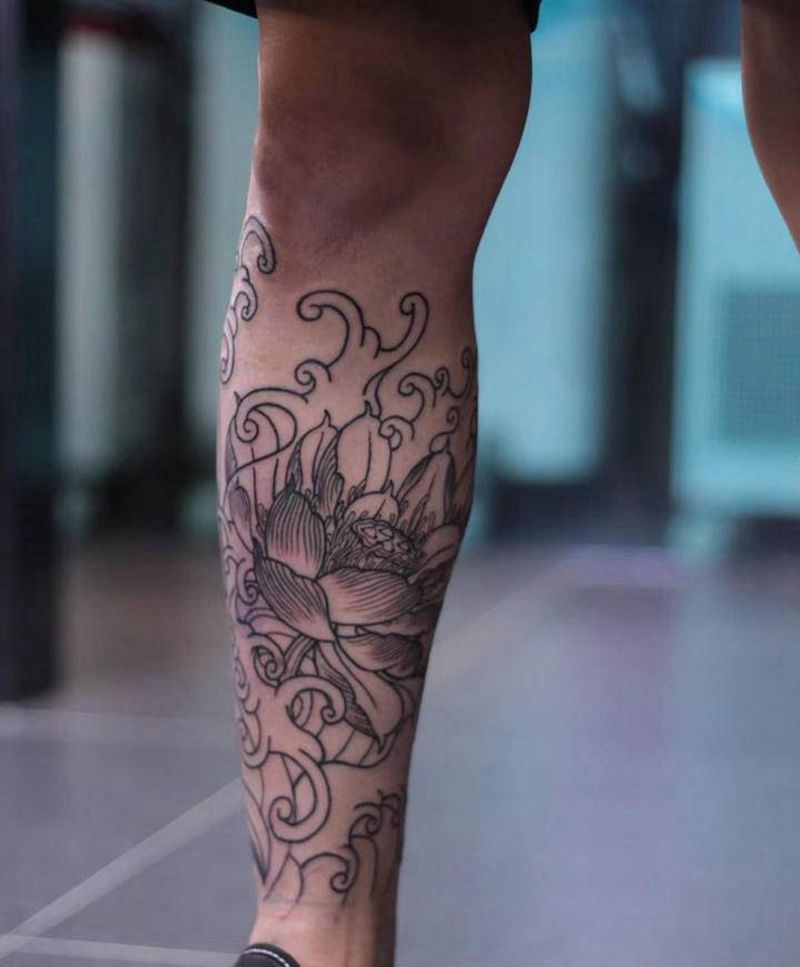 荷花包小腿纹身图片_腿部老传统新传统纹身图案