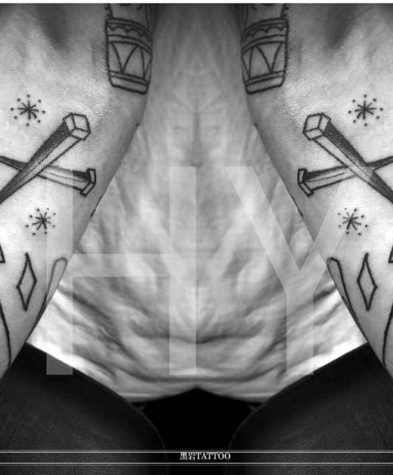 #oldschool纹身图片_手臂Old School纹身图案