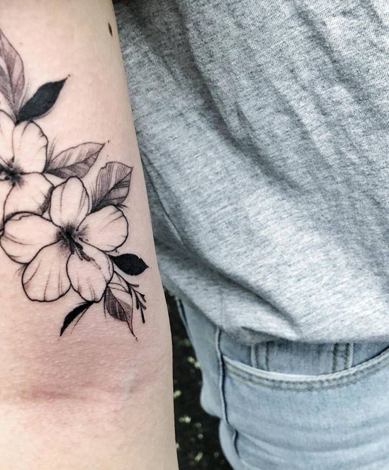 花纹身图片_手臂纹身图案