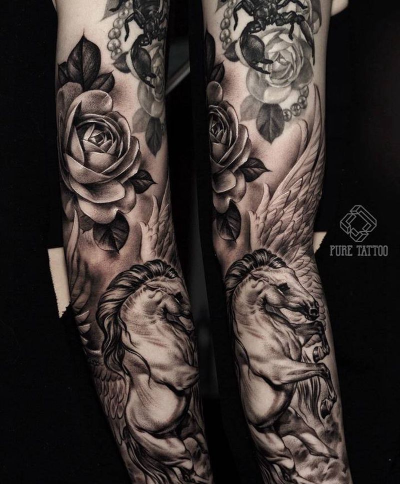 花臂纹身图片_手臂欧美写实飞马纹身图案