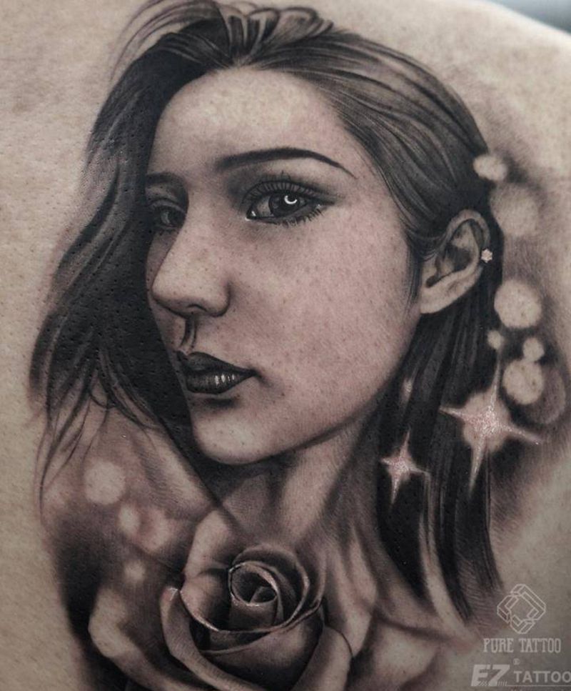 肖像纹身图片_肩部背部欧美写实肖像纹身图案