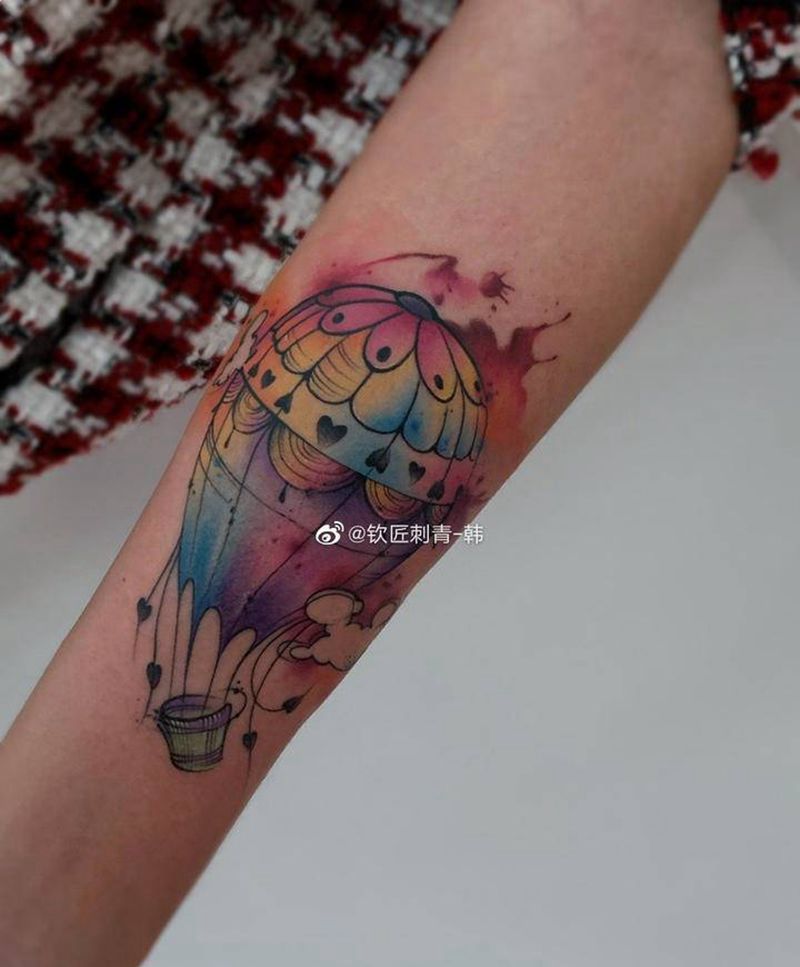 热气球纹身图片_水彩纹身图案