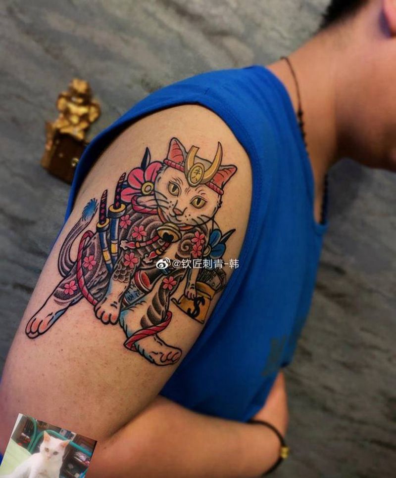 武士猫纹身图片_手臂原创纹身图案