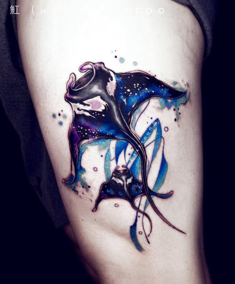 水彩魔鬼鱼纹身图片_腿部水彩水墨魔鬼鱼魟鱼鳐鱼纹身水彩水墨纹身图案