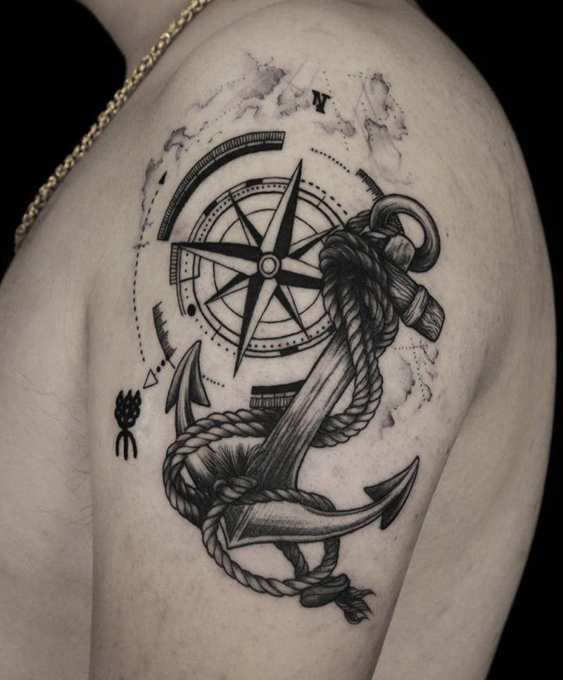 航海纹身图片_肩部手臂欧美写实点刺指南针船锚纹身图案