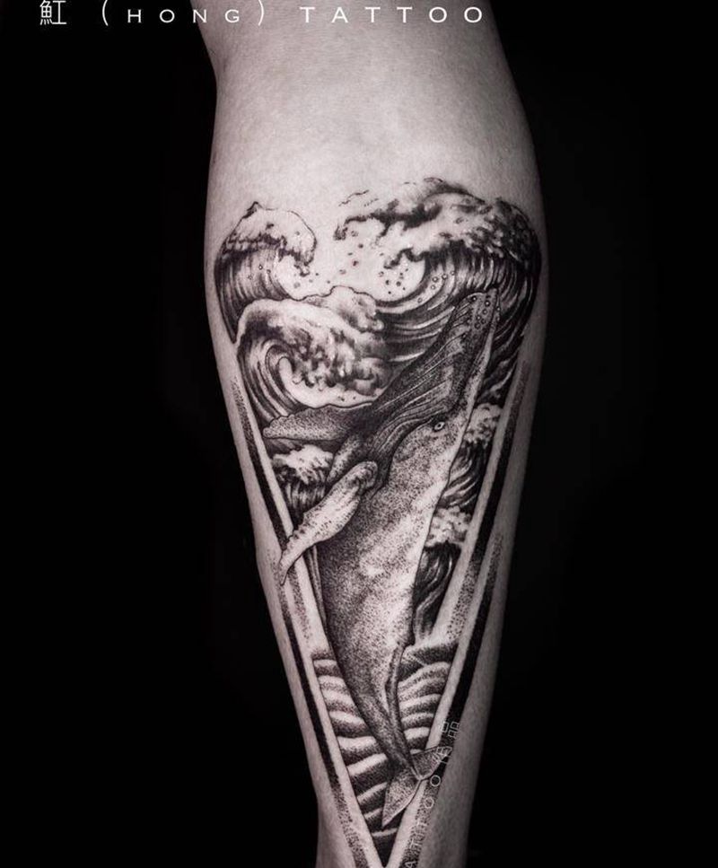 鲸鱼纹身图片_腿部欧美写实点刺鲸鱼几何海浪纹身图案