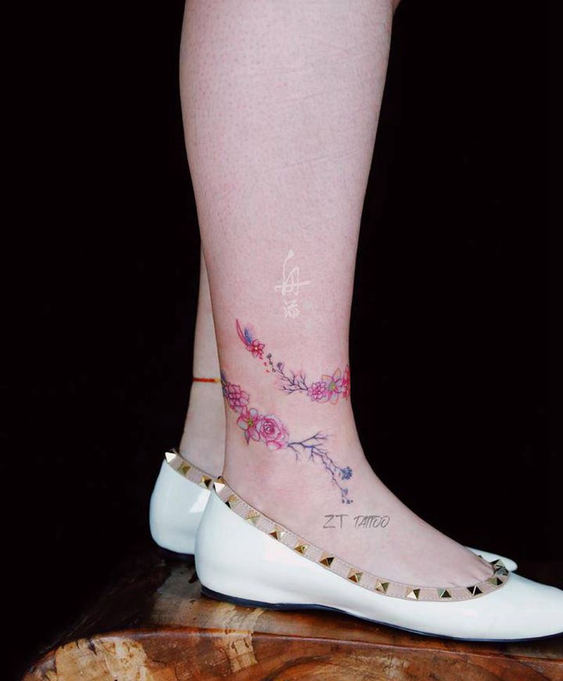 花环脚链纹身图片_脚部腿部水彩欧美写实花脚链小清新纹身图案