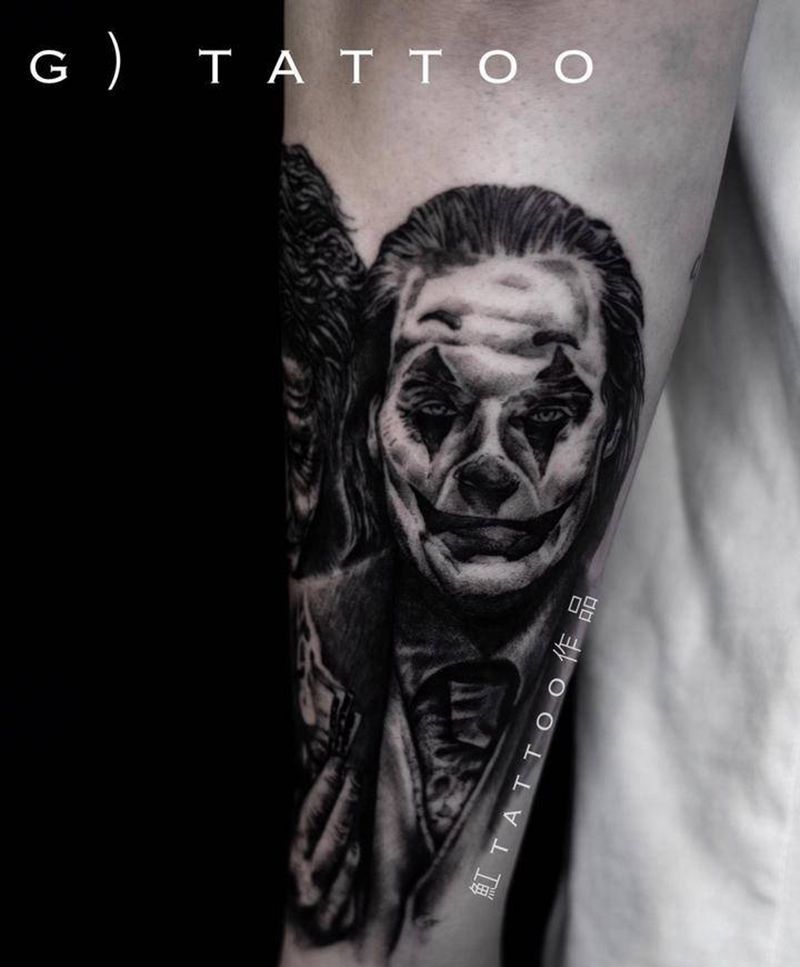 小丑纹身图片_手臂腿部欧美写实点刺小丑欧美写实电影纹身图案