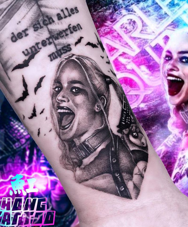 小丑女纹身图片_手臂腿部欧美写实点刺小丑哈莉.奎茵小丑女纹身图案