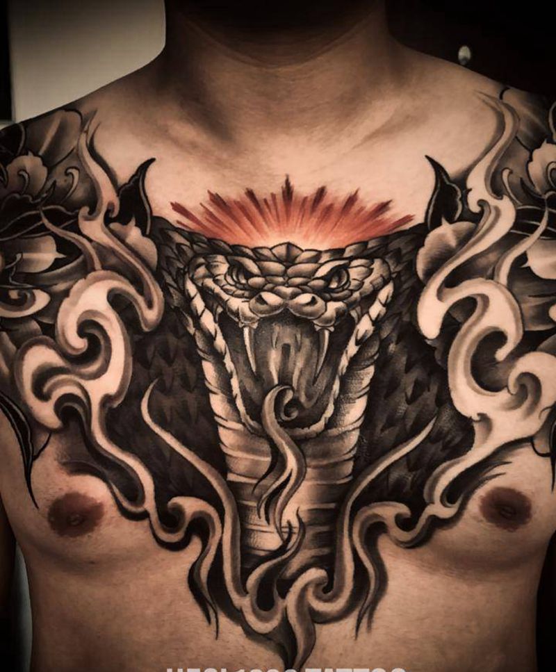 花胸纹身图片_胸部纹身图案