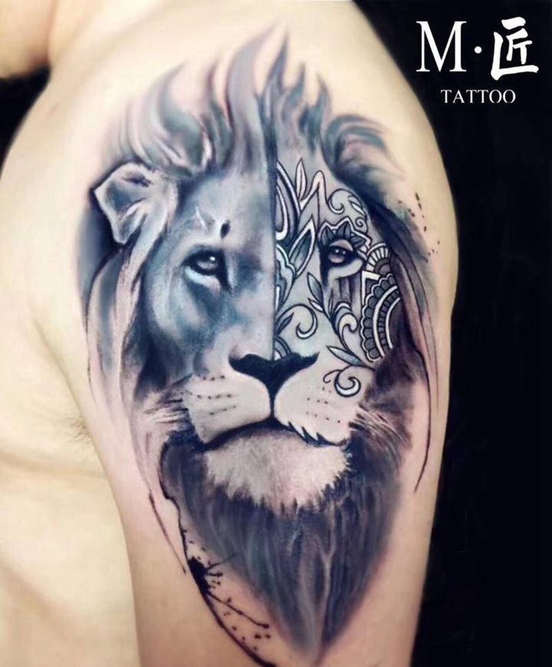 狮子纹身图片_手臂欧美写实黑灰写实狮子纹身图案