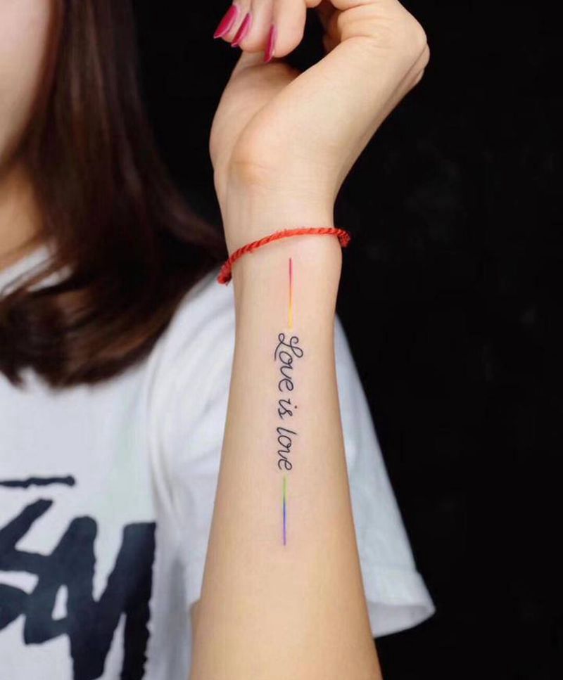 爱你所爱纹身图片_手臂New School英文字母纹身图案